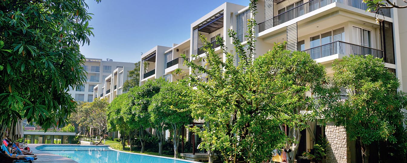 From Financial Pressure to Financial Control—The 3-Day Workshop That Changed Everything Tyler Deveraux started as a broke college student buying his first property so roommates' rent could cover expenses. That deal worked—but revealed single-family investing demanded constant attention. Tenant issues. Repairs. Management headaches. The opposite of freedom. Over two decades, Tyler learned what wealthy investors already knew. True financial freedom comes from owning apartment buildings run by professional teams that generate cash flow, appreciation, and scale. Today, Tyler has acquired over 5,000 units worth more than $500 million, lives full-time in Maui, and teaches this exact system at intensive 3-day workshops. The breakthrough happens live. Students arrive overwhelmed by complexity and leave with clarity, confidence, and a personalized 90-day action plan. Eric Chadderdon walked into the workshop nearly six figures in debt. Seven months later, he closed a 224-unit deal earning $106,000. Three months after that, another 144 units for $134,000. He paid off his debt, proposed to his girlfriend, and Tyler officiated their wedding.